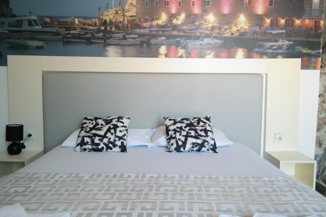 Kuca Radovic Hotel Petrovac Exterior foto