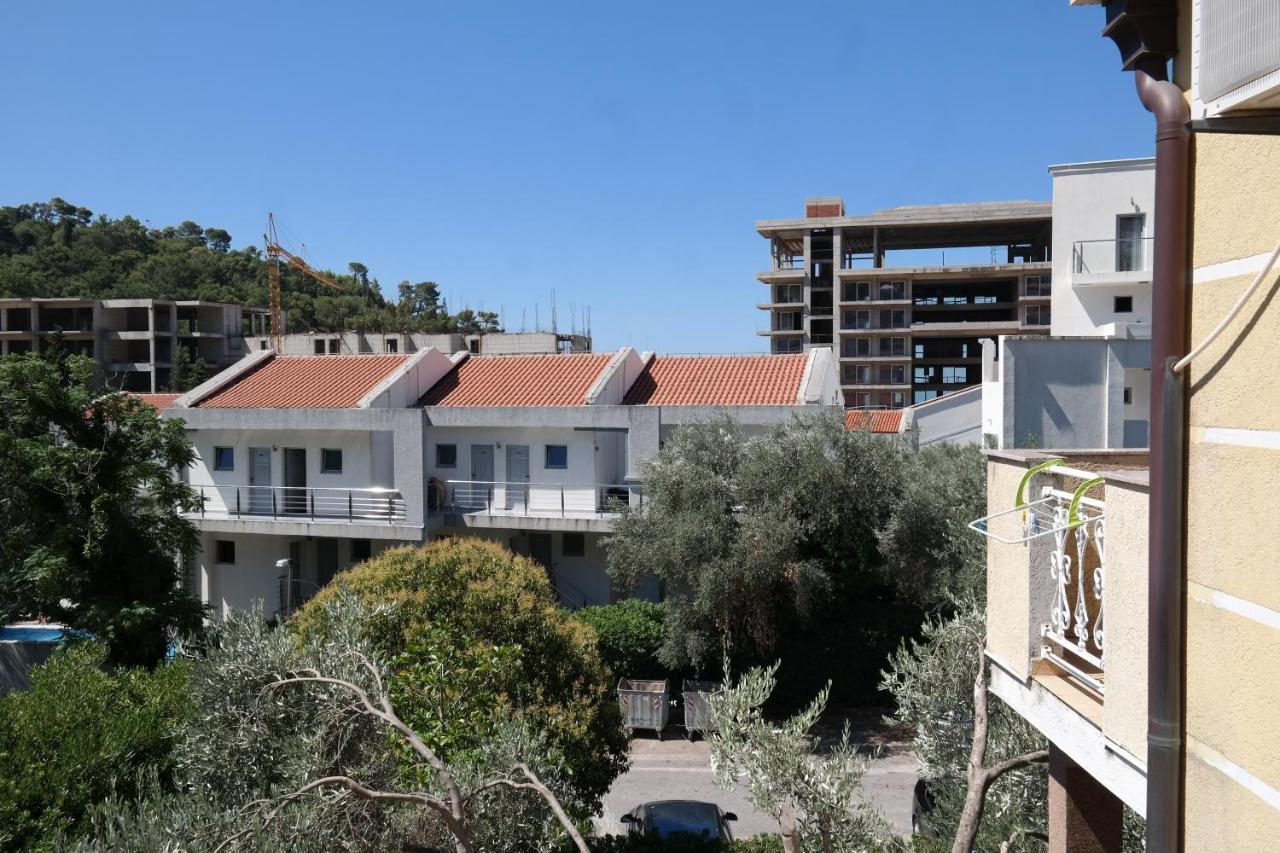 Kuca Radovic Hotel Petrovac Exterior foto