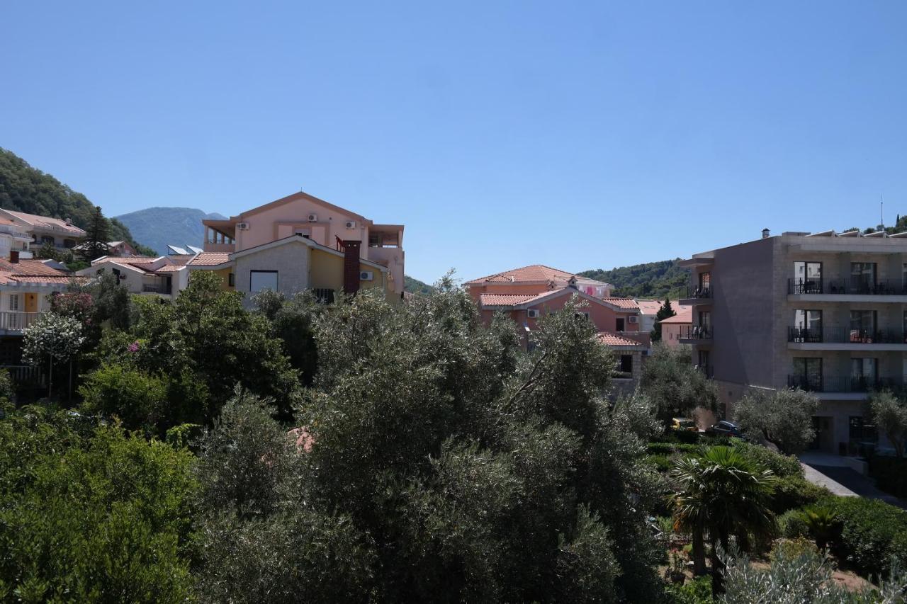 Kuca Radovic Hotel Petrovac Exterior foto